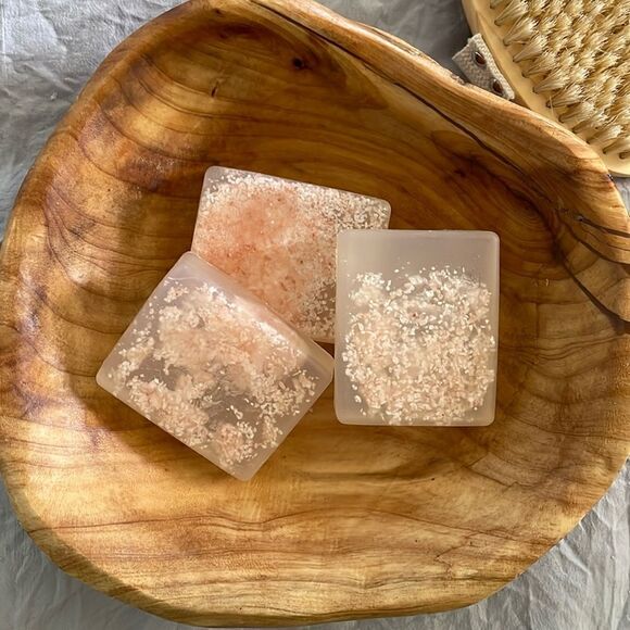 Himalayan Sea Salt Olive Oil Hand Soap 1 bar - Picture 3 of 6